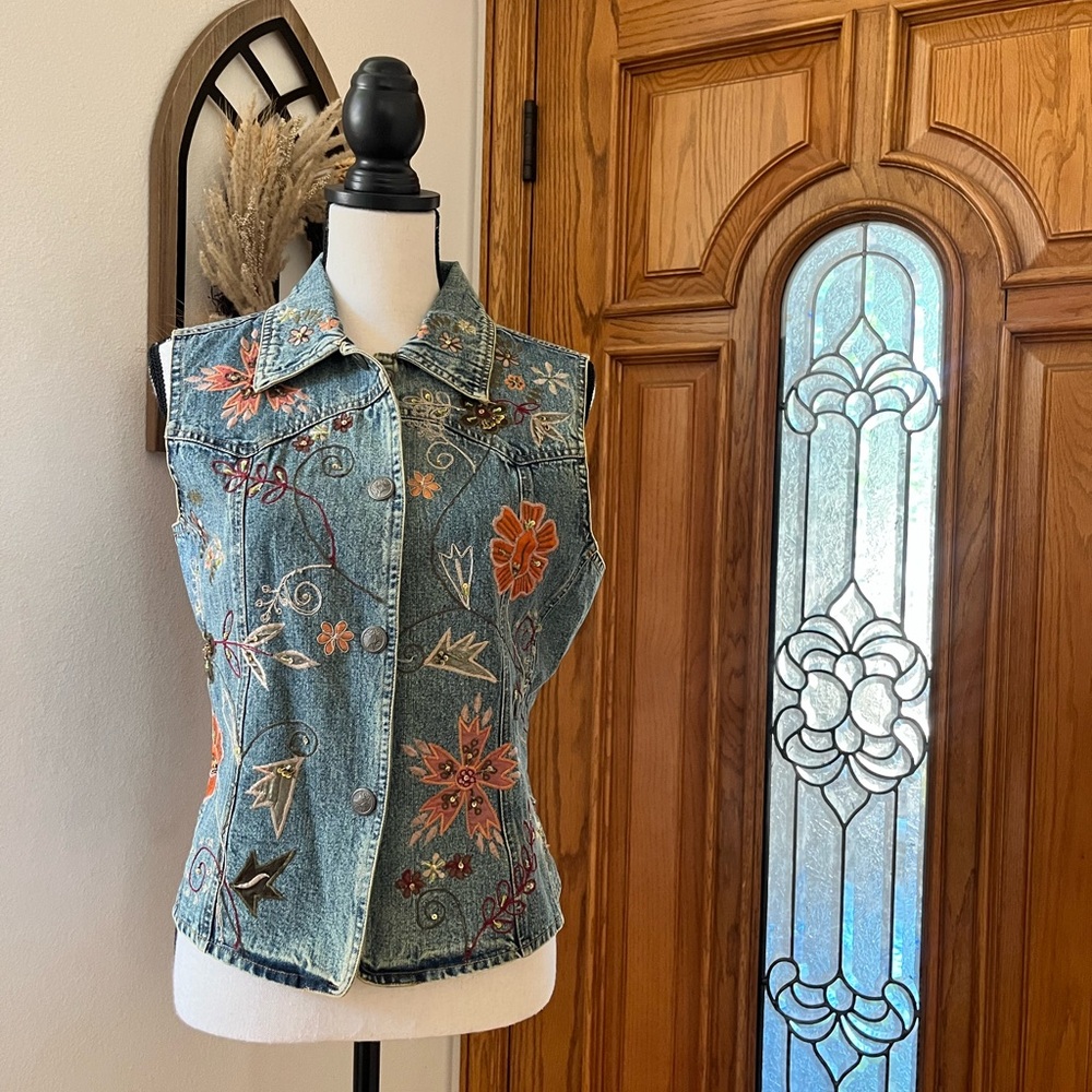 Flashback Couture, Blue denim vest